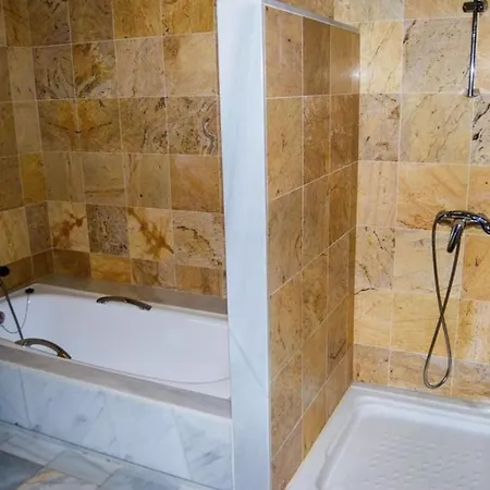 Carabela 105 *